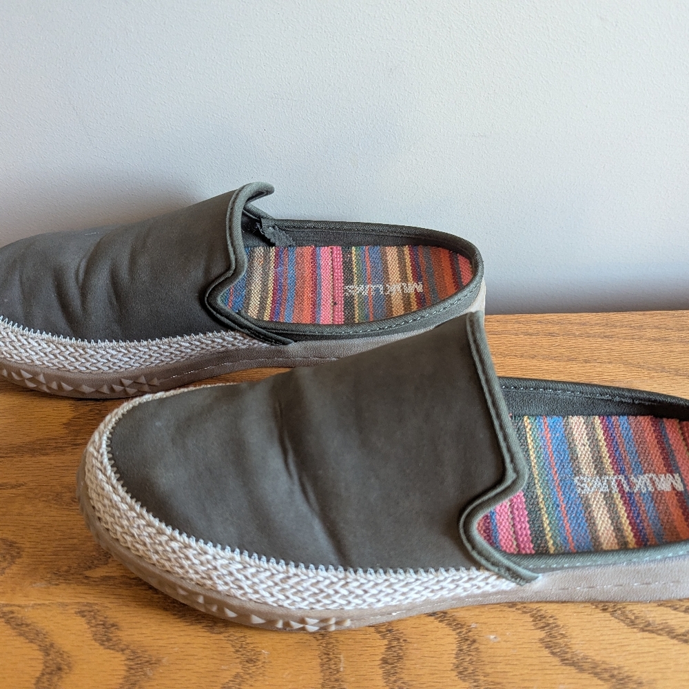 Muk Luks Women's Mules Sz 9 - Picture 4 of 6